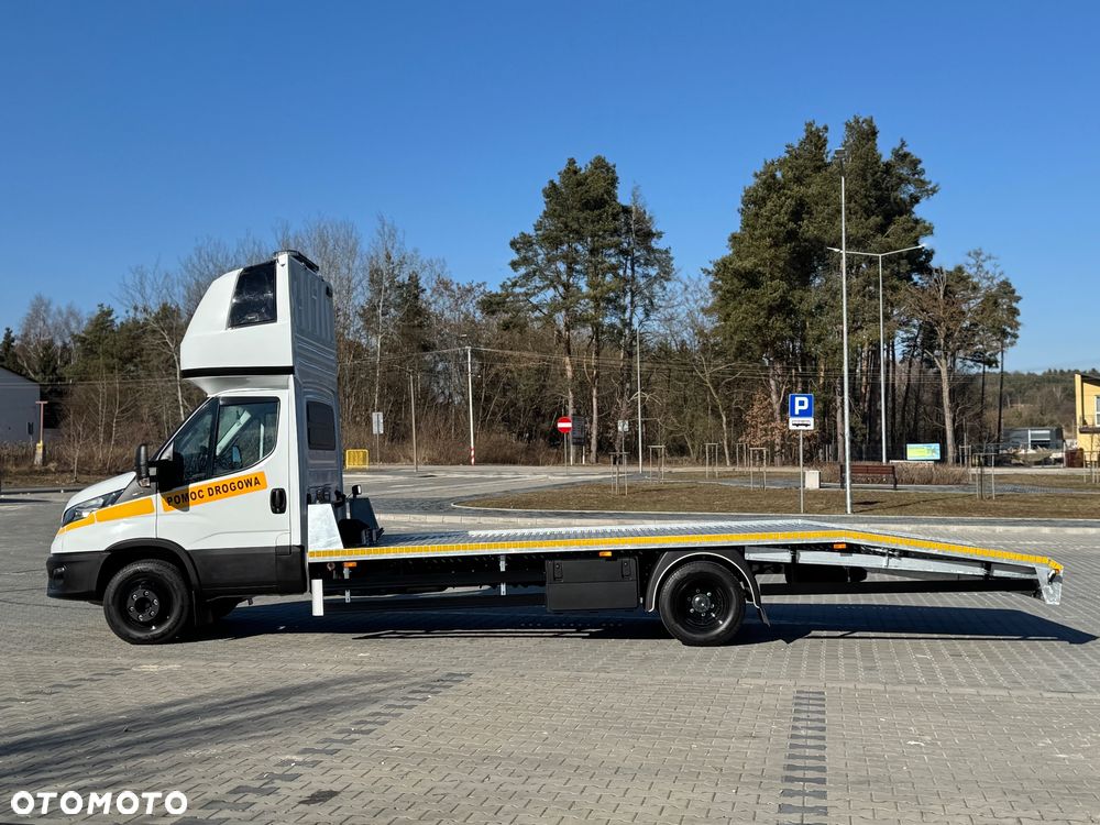Iveco Daily 2022r ‼️72C18‼️3.0 NOWA Laweta Pomoc Drogowa Zarejestrowany jako Specjalny DMC 7200kg Salon Polska Niski Przebieg Autotransporter Sypialka - 4
