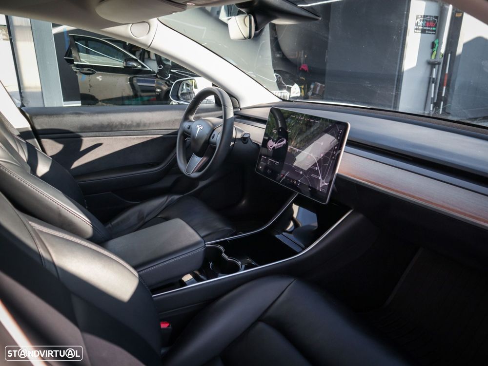 Tesla Model 3 Standard Range Plus RWD - 25