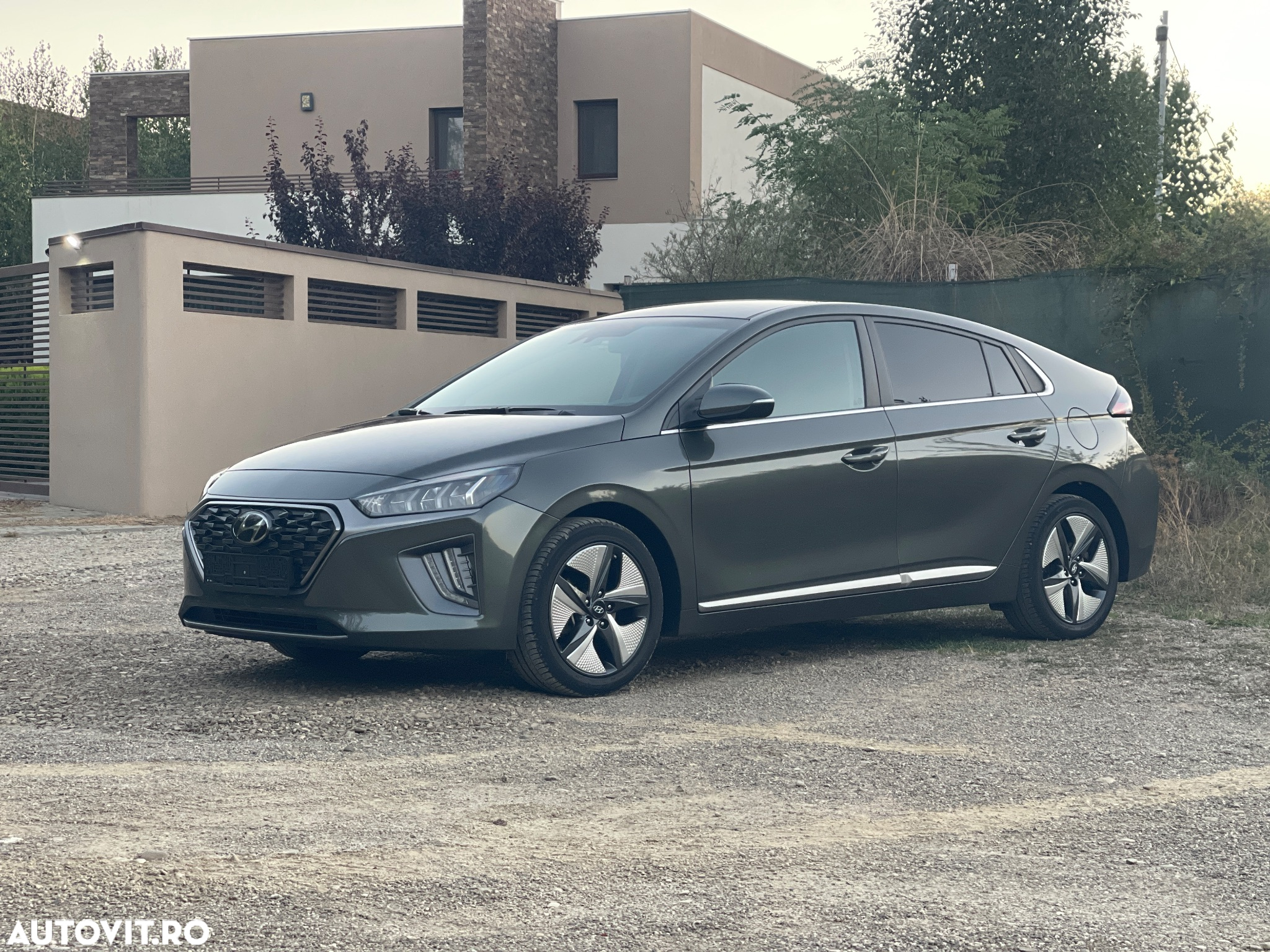 Hyundai IONIQ Hybrid 1.6 GDI Advantage - 16