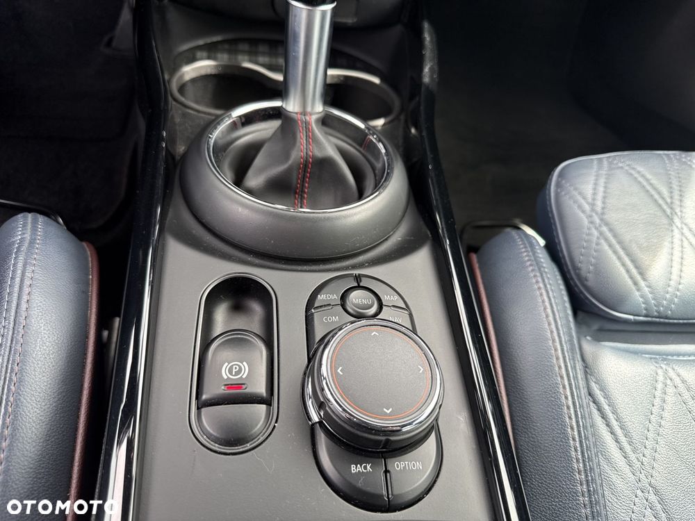 MINI Cooper - 23