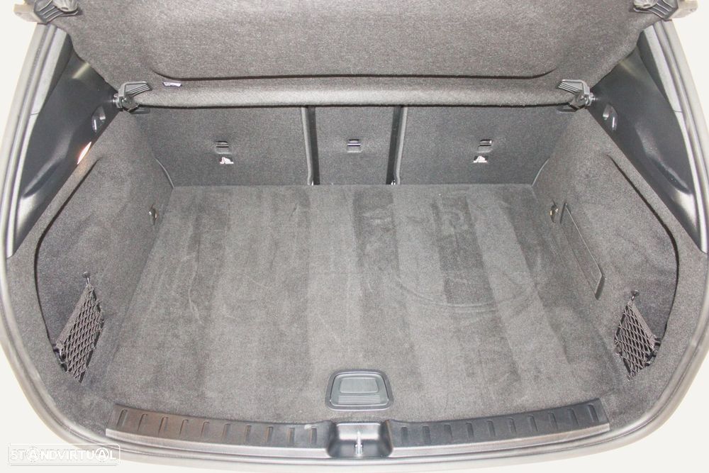 Mercedes-Benz EQA 250+ AMG Line - 43