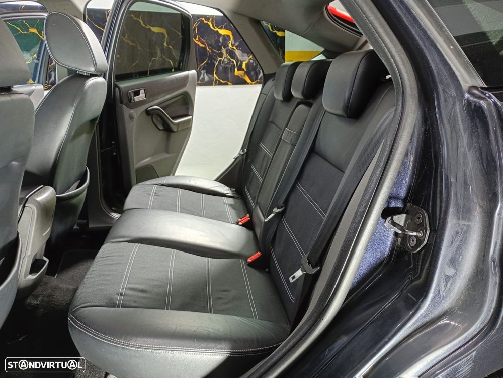 Ford Focus 1.6 TDCi Titanium - 35