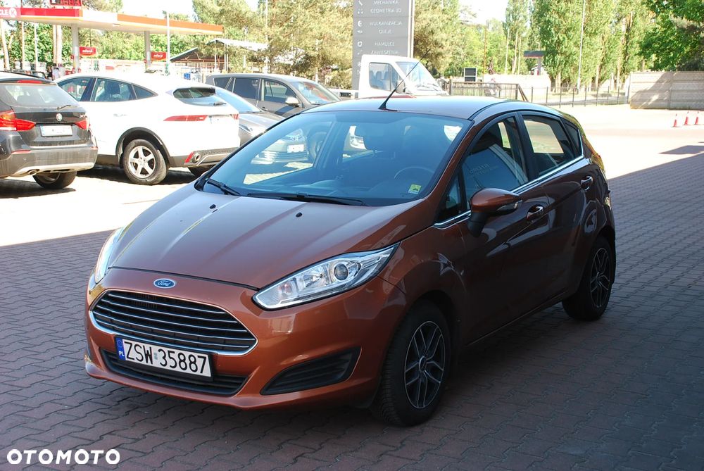 Ford Fiesta 1.6 TDCi DPF Titanium - 14