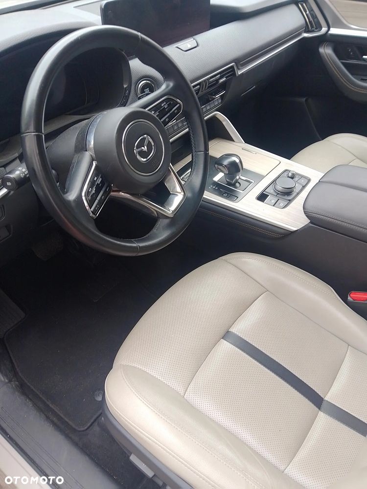 Mazda CX-90 - 11