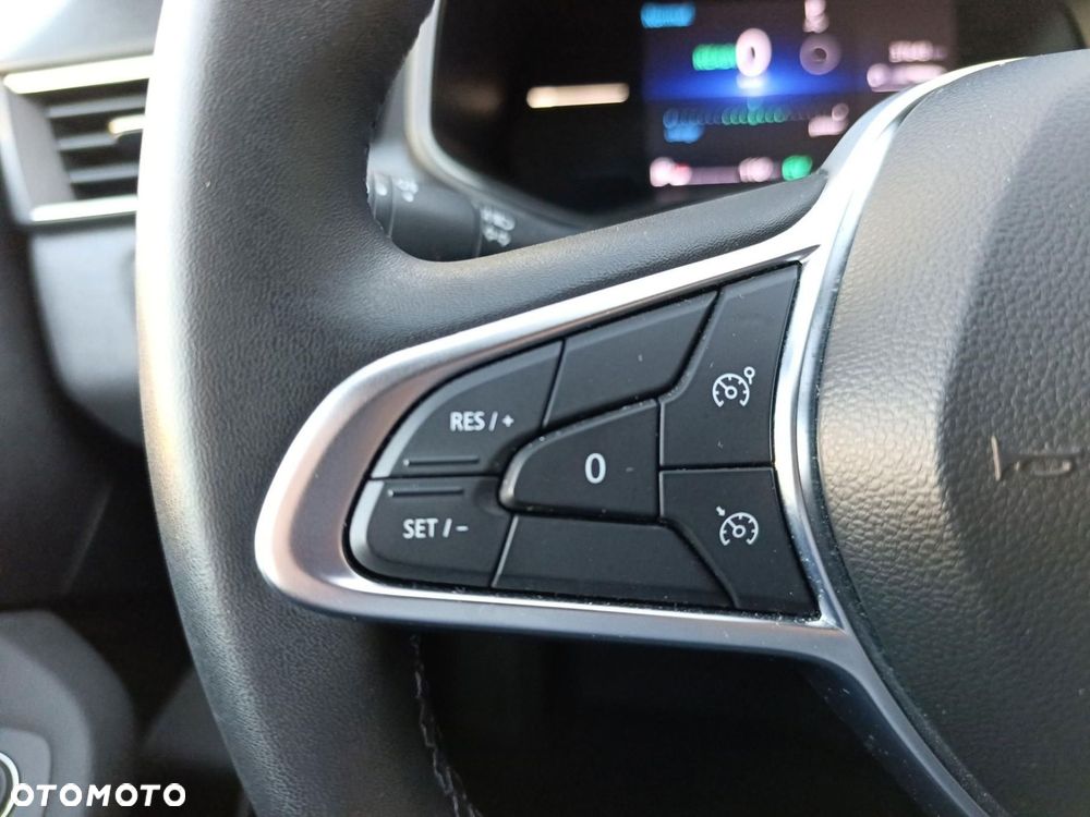 Renault Clio - 25