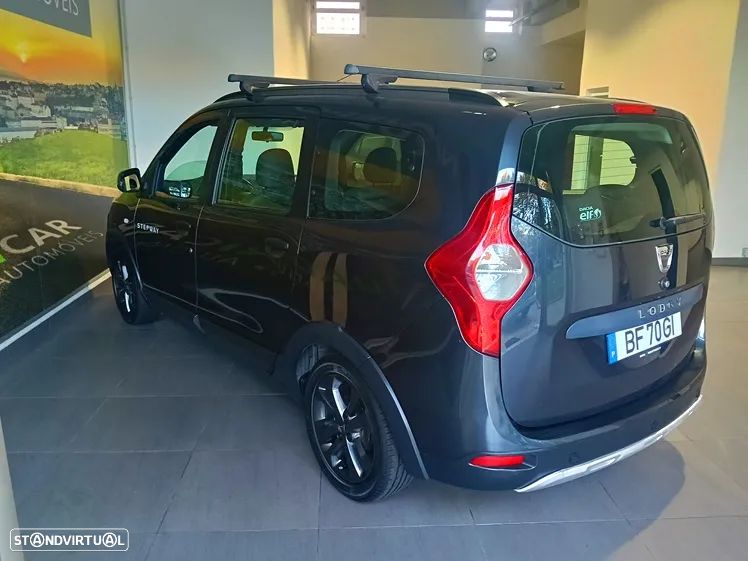 Dacia Lodgy TCe 115 Stepway - 7