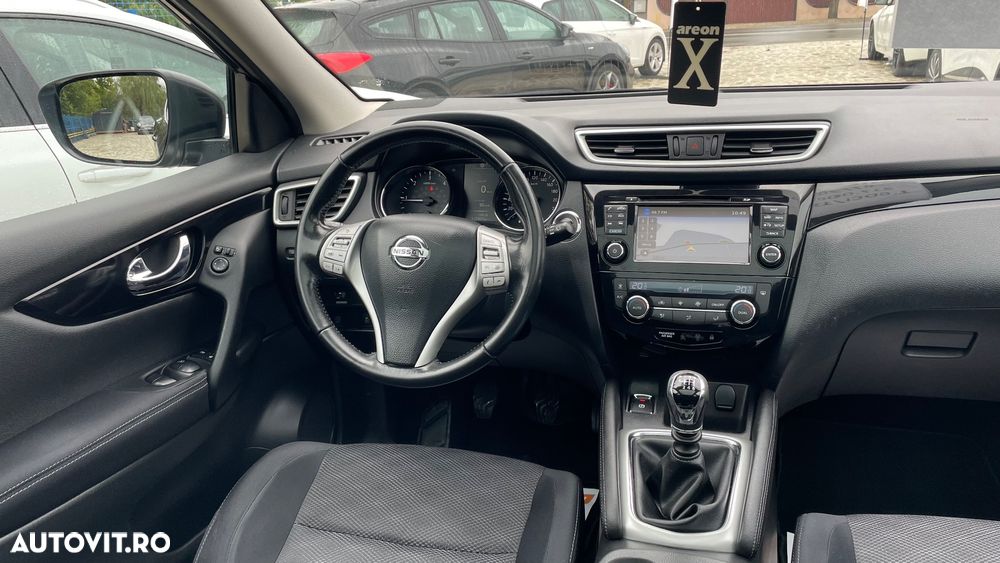Nissan Qashqai 1.6 DCI Start/Stop N-Connecta - 9