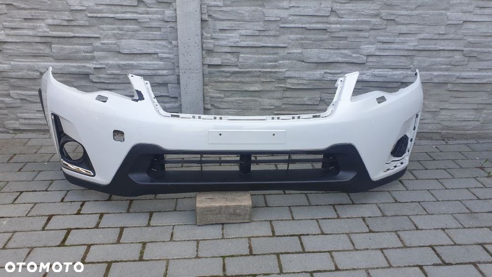 Zderzak Subaru xv lift 2015 - - 1