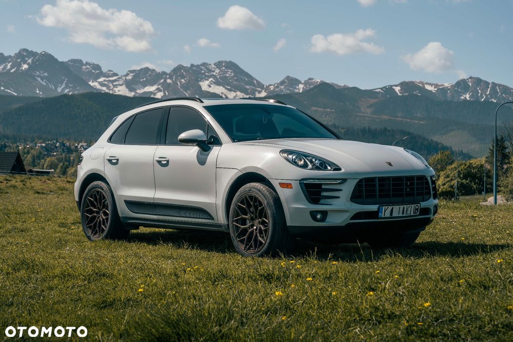 Porsche Macan S - 1