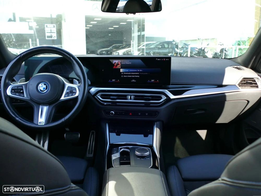 BMW 330 e Pack Desportivo M Auto - 43