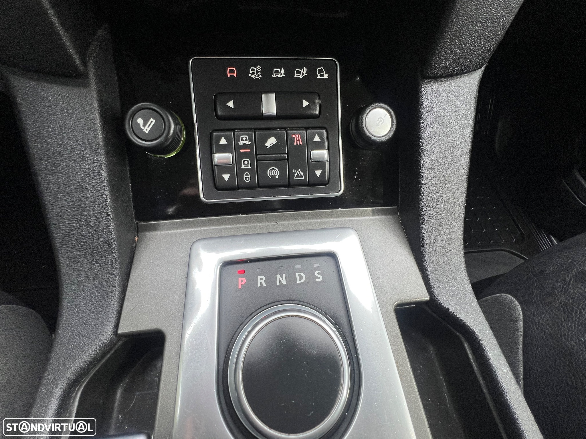 Land Rover Discovery SD V6 HSE - 21