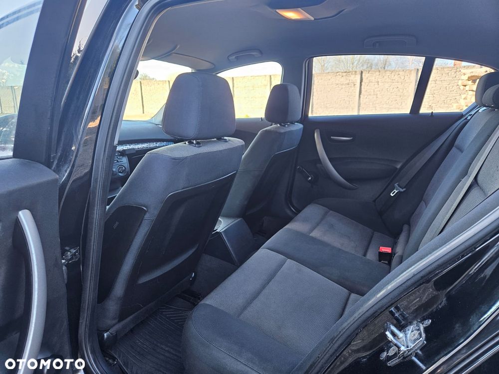 BMW Seria 1 116i - 9