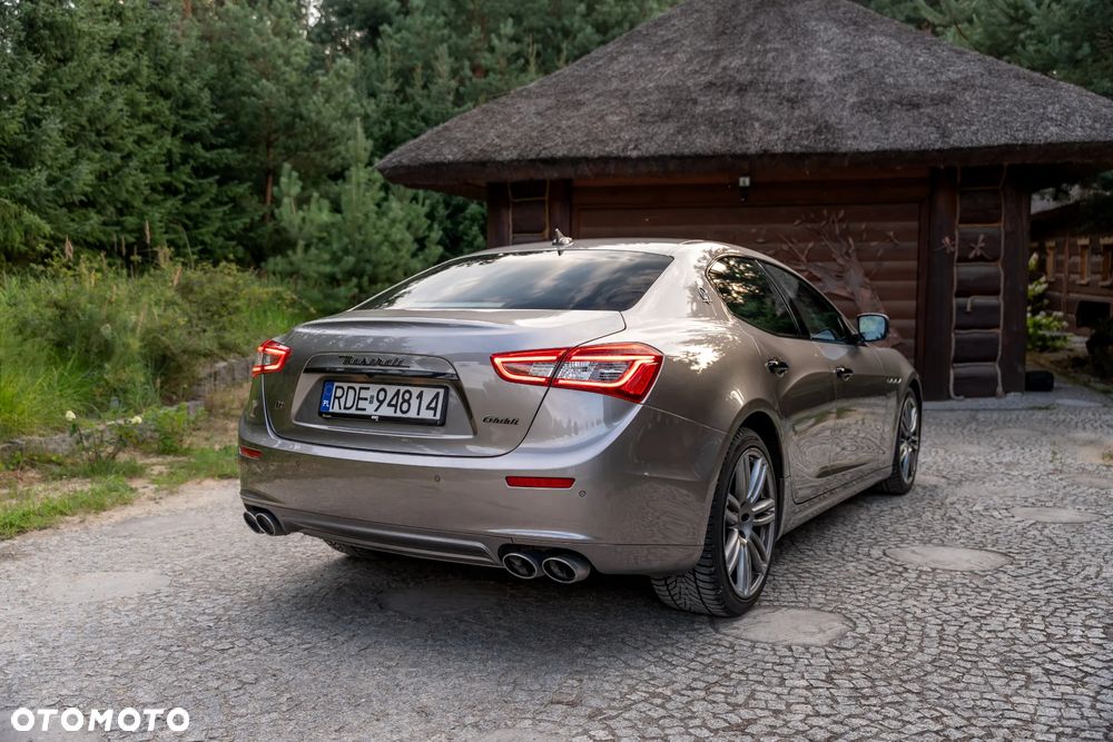 Maserati Ghibli GranSport - 14