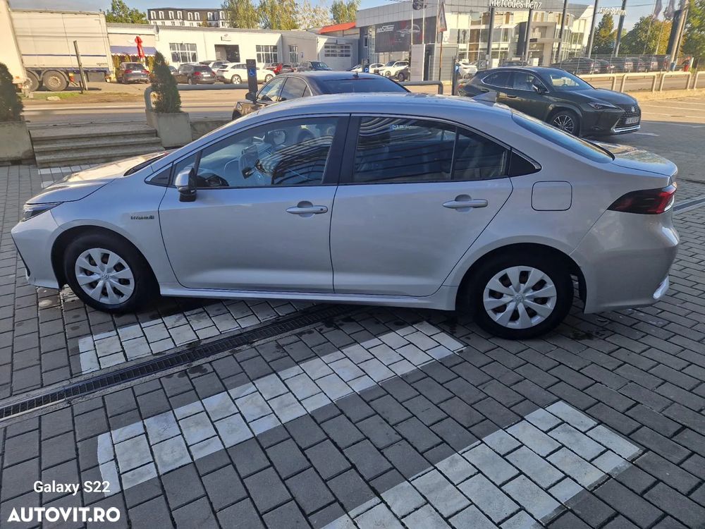 Toyota Corolla Sedan 1.8 HSD Business - 4