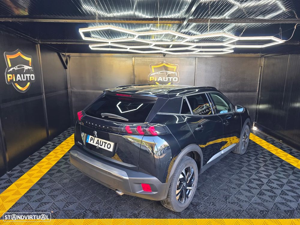 Peugeot 2008 1.5 BlueHDi Allure Pack EAT8 - 13