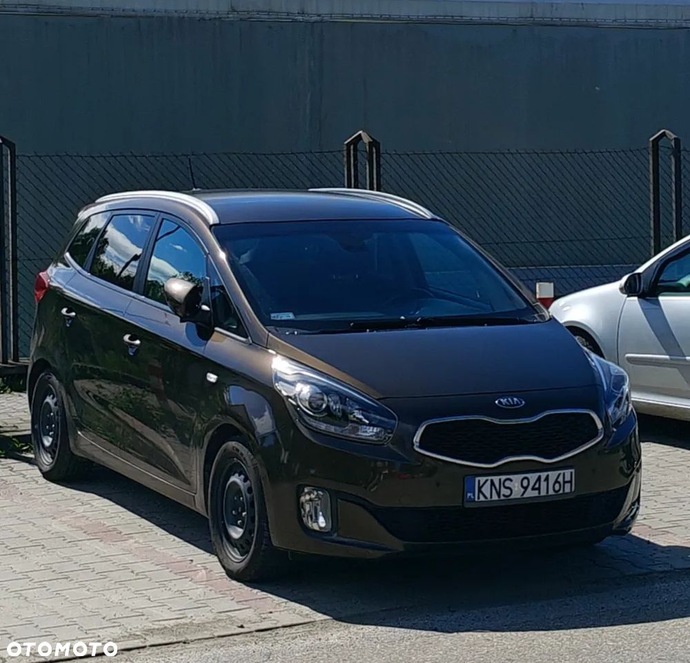Kia Carens 1.7 CRDi M - 1
