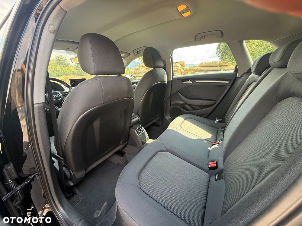 Audi A3 Sportback 1.6 TDI - 25