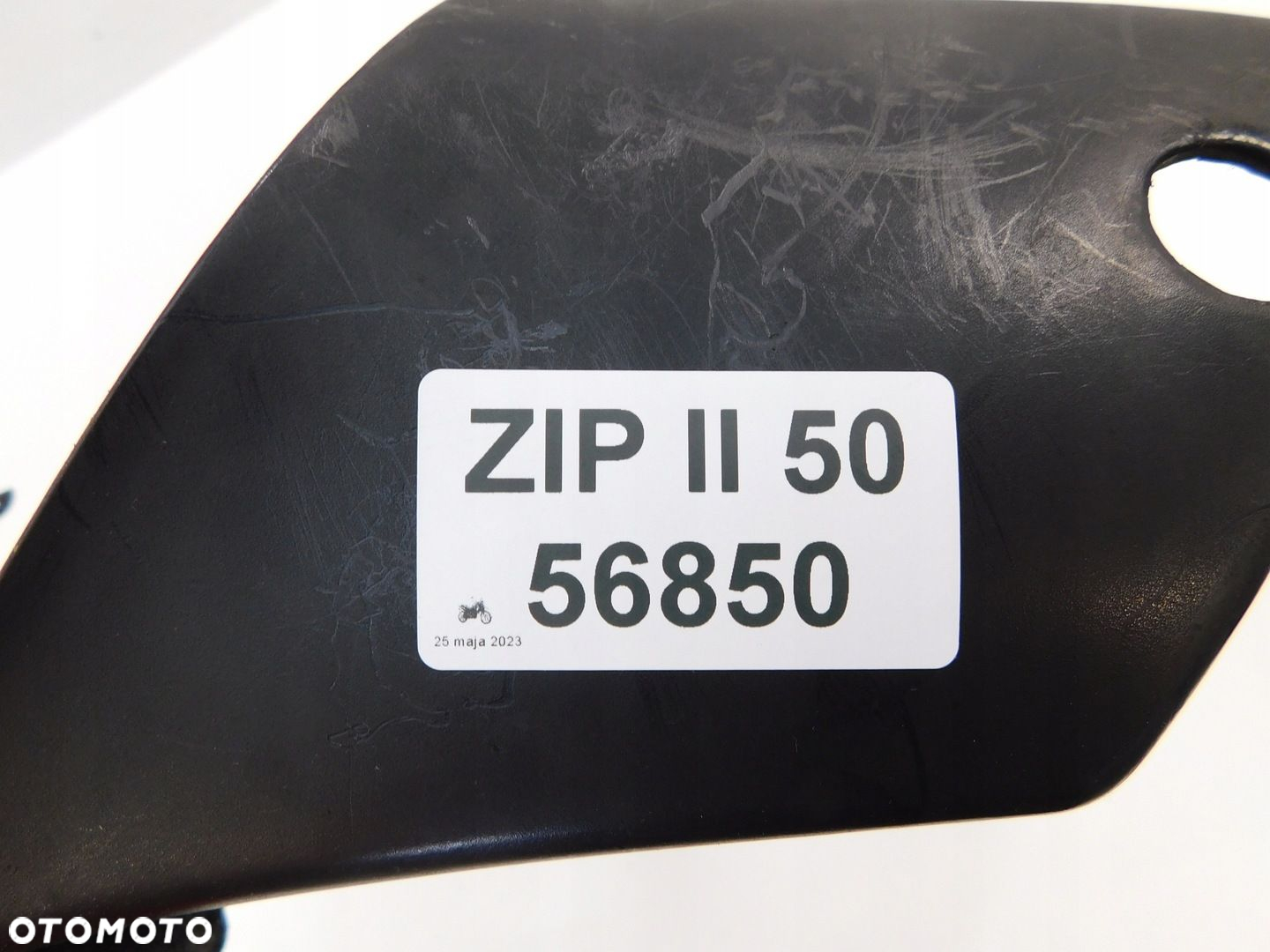 PIAGGIO ZIP II 50 OBUDOWA KIEROWNICY - 7