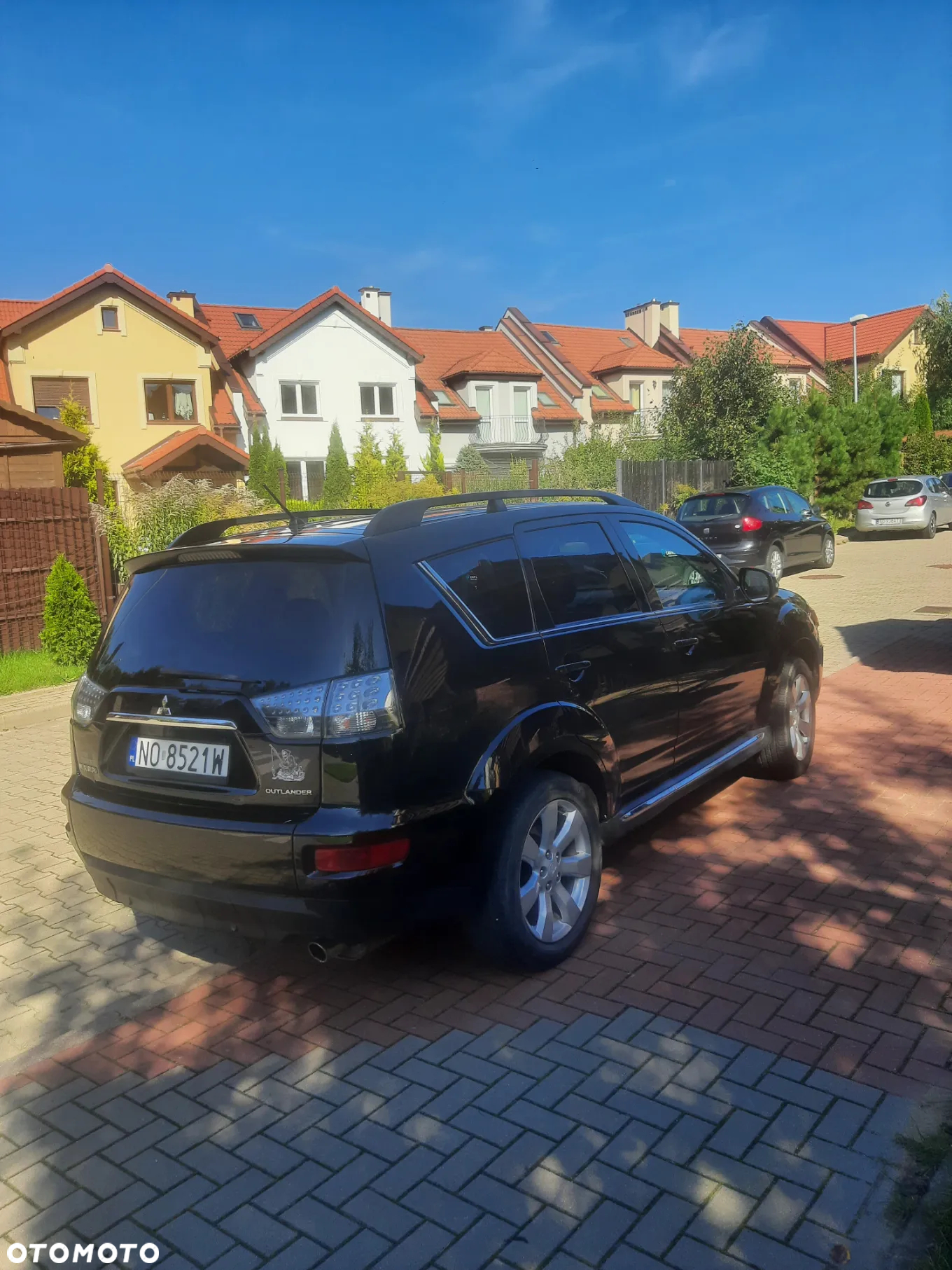 Mitsubishi Outlander - 17