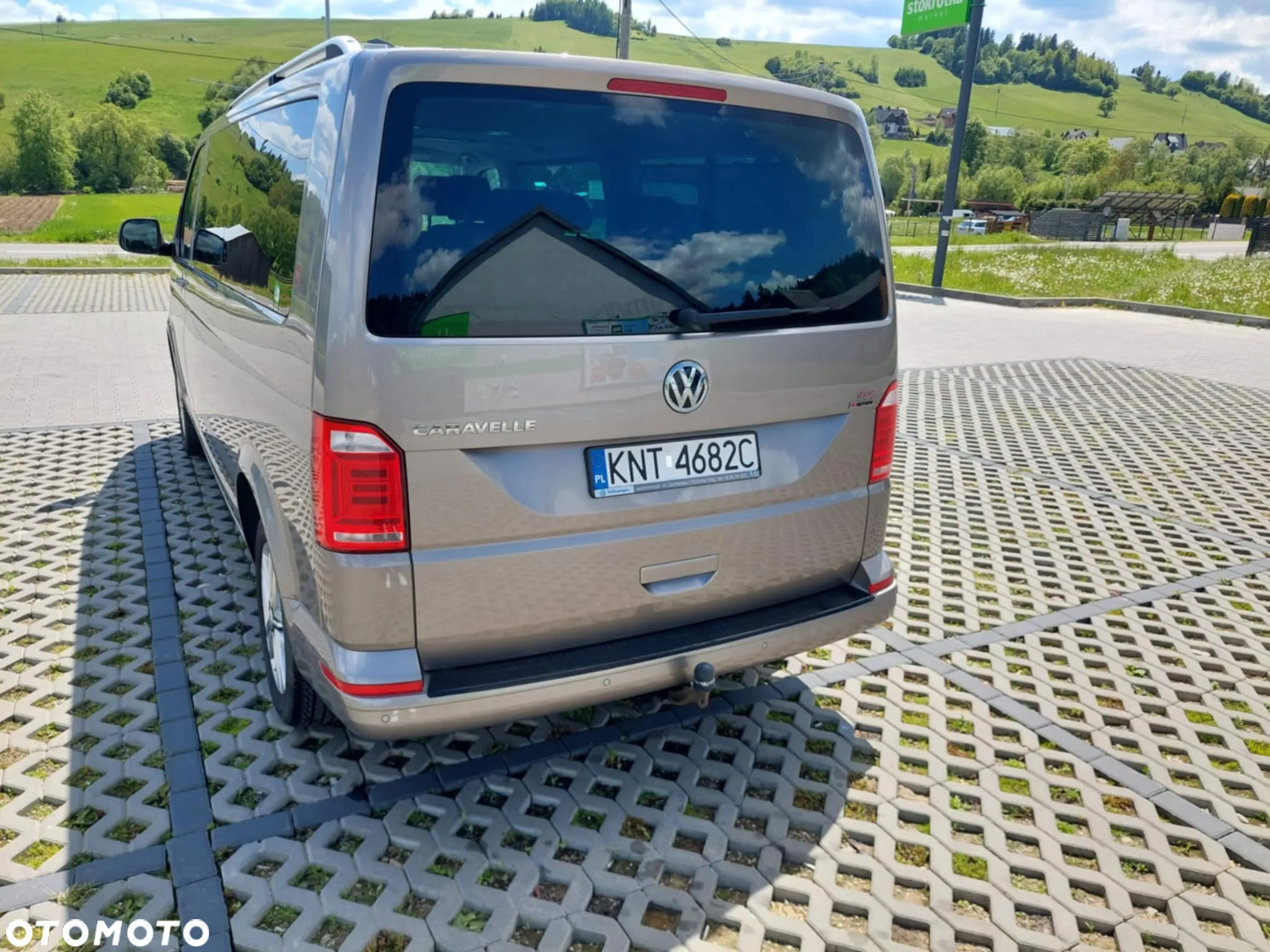 Volkswagen Caravelle 2.0 TDI L2 Comfortline 4Motion - 7