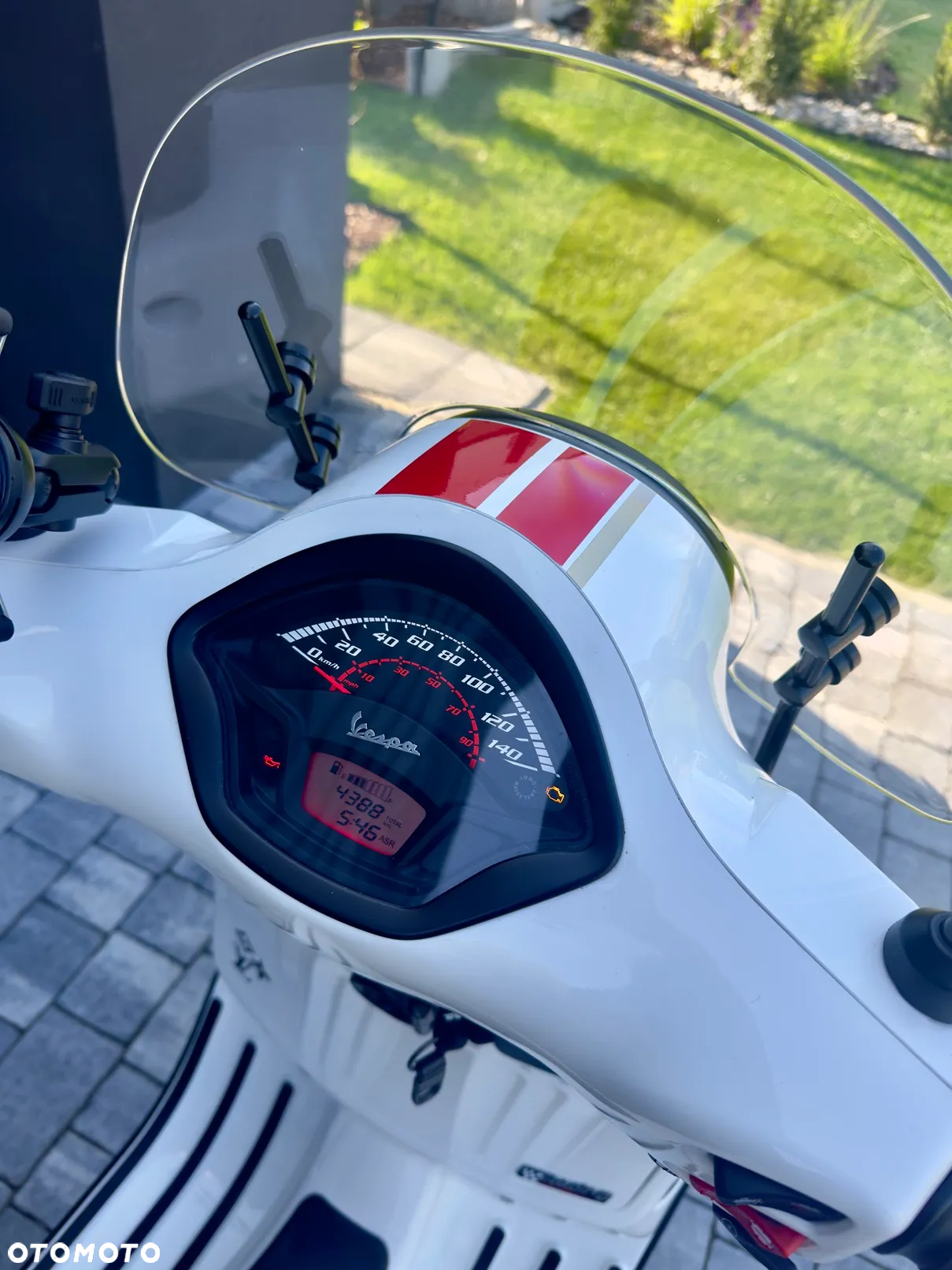 Vespa GTS - 5