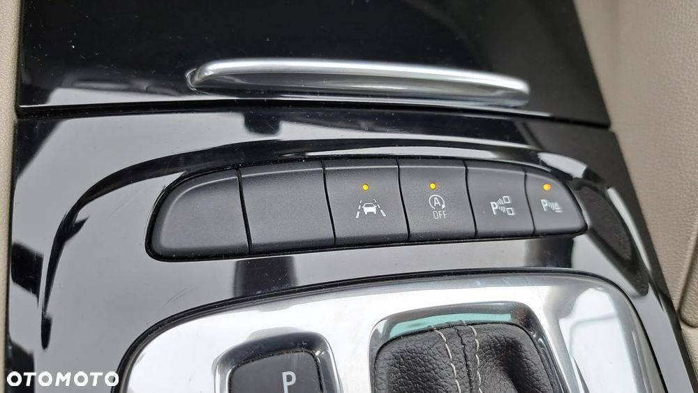 Opel Insignia 1.5 T Exclusive S&S - 8