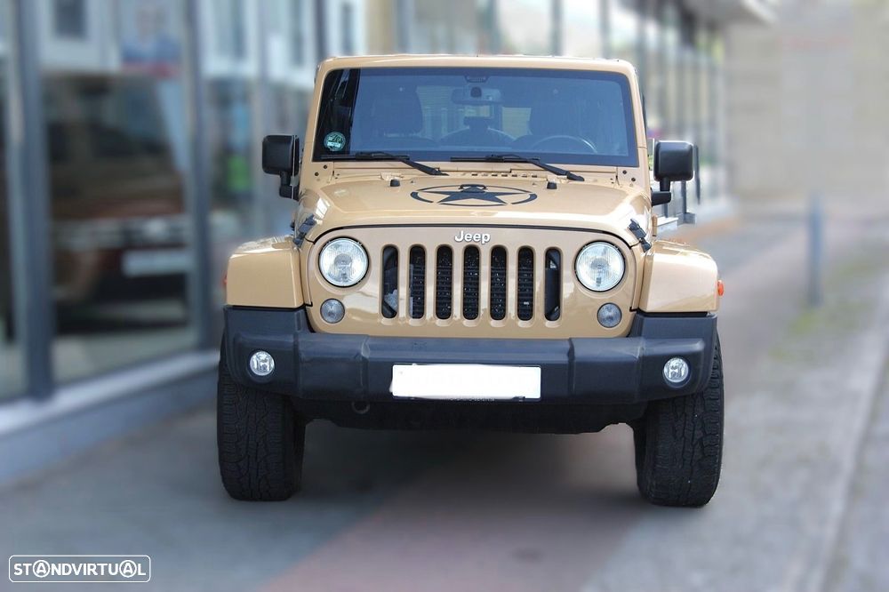Jeep Wrangler Unlimited Hard-Top 2.8 CRD DPF Auto Sahara - 8
