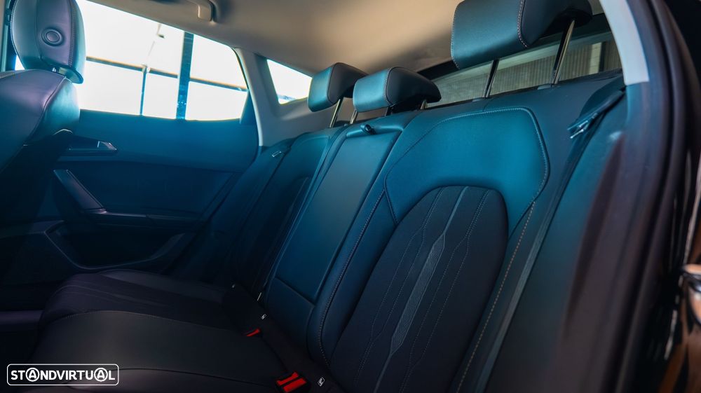 Cupra Formentor 1.5 TSI Plus DSG - 25