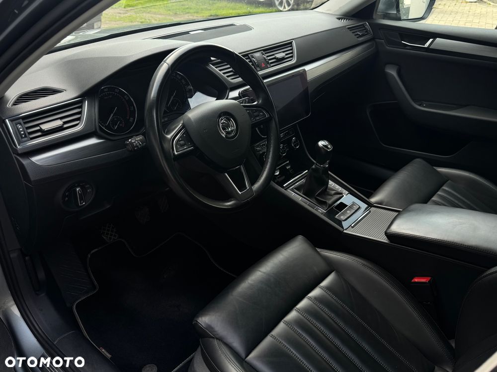 Skoda Superb 1.4 TSI ACT Style - 13