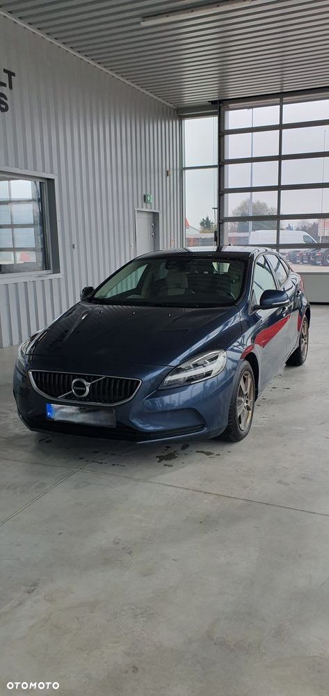 Volvo V40 - 1