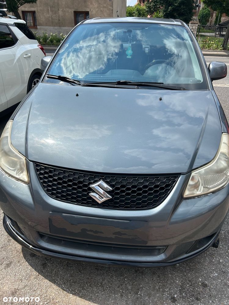 Suzuki SX4 1.6 GLX / Comfort - 1