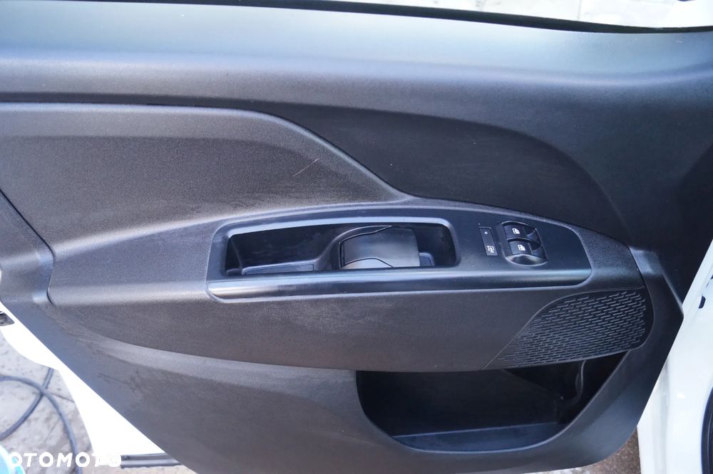 Fiat Doblo - 16