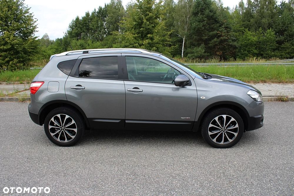 Nissan Qashqai 1.6 DCi ALL-MODE 4x4i TEKNA - 9