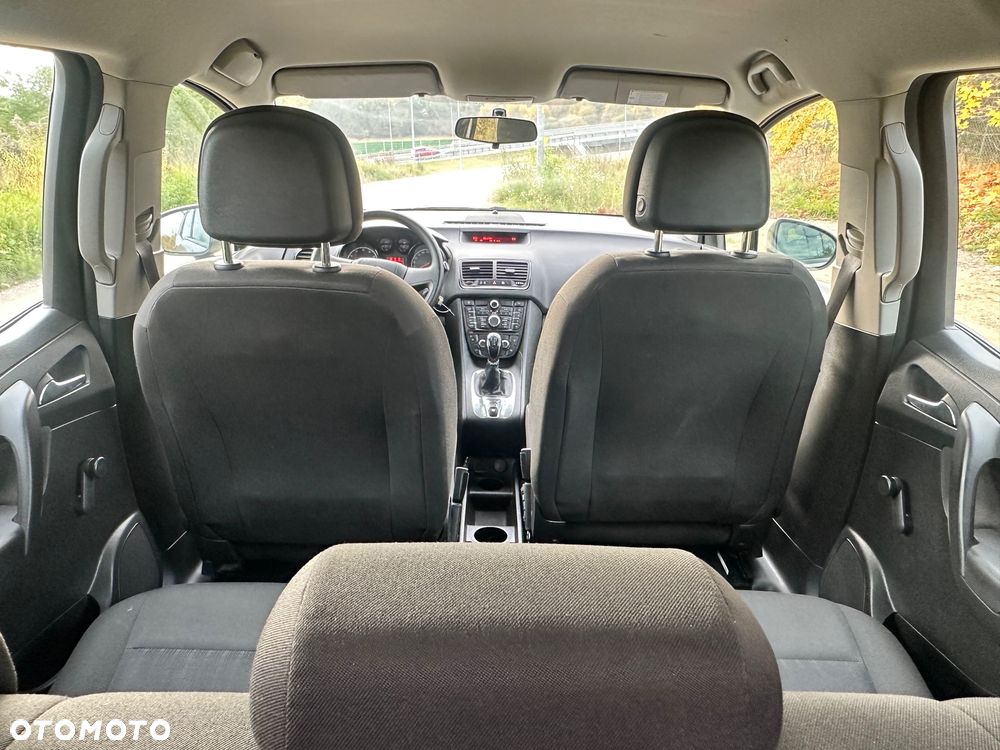 Opel Meriva - 18