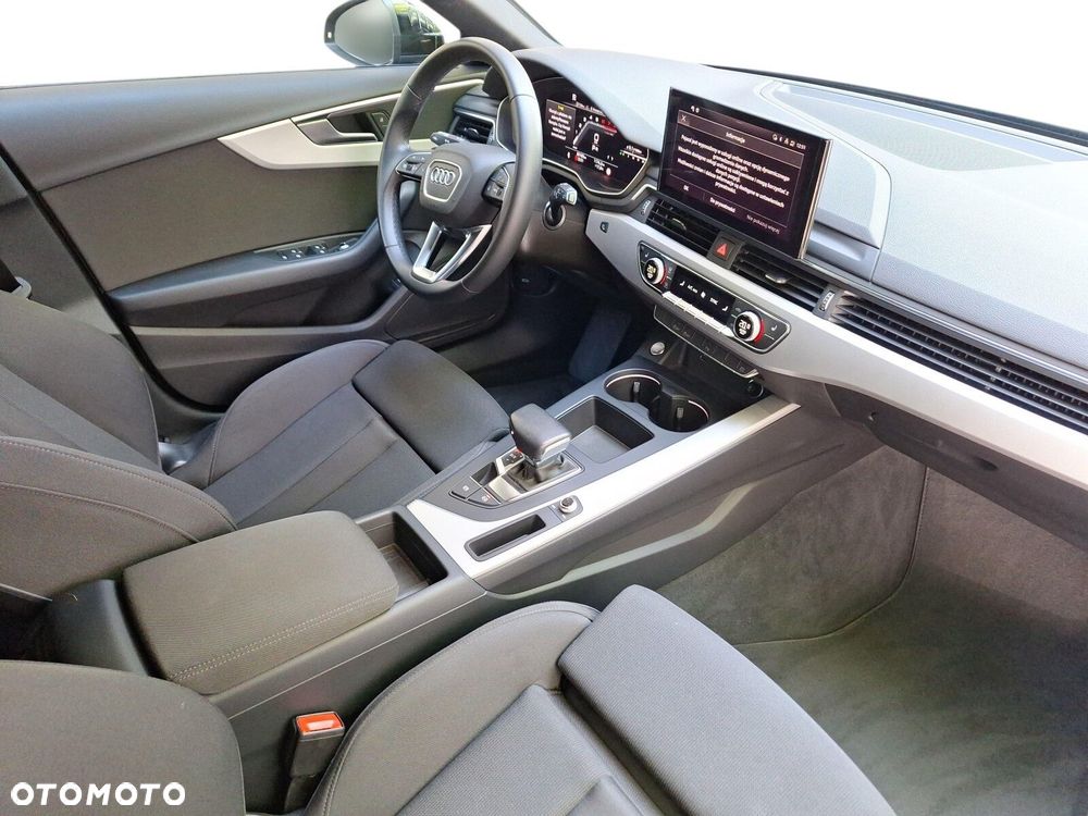 Audi A4 Avant 35 TFSI mHEV S Line S tronic - 10