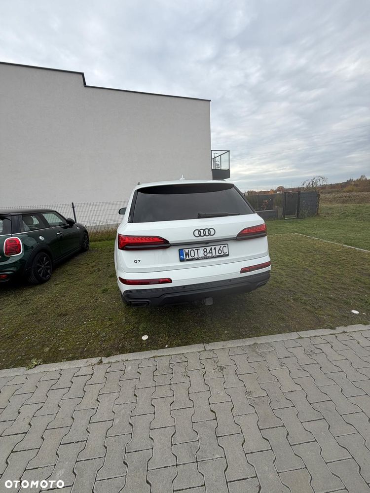 Audi Q7 - 10