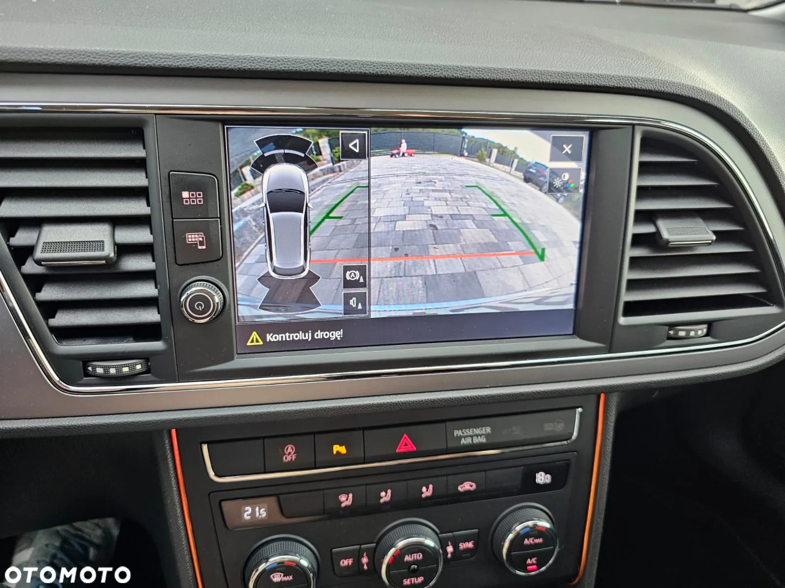 Seat Leon 1.6 TDI DSG Xcellence - 30