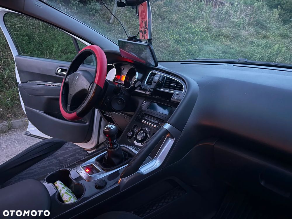 Peugeot 3008 - 3