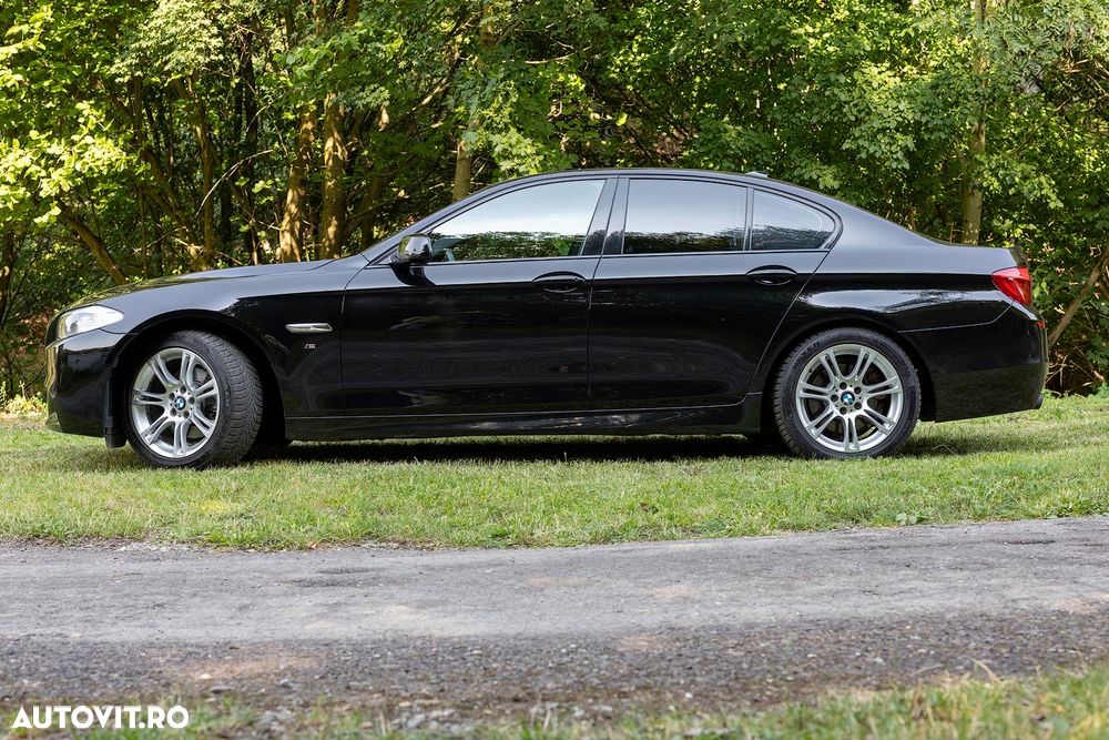 BMW Seria 5 520d Sport-Aut. - 9