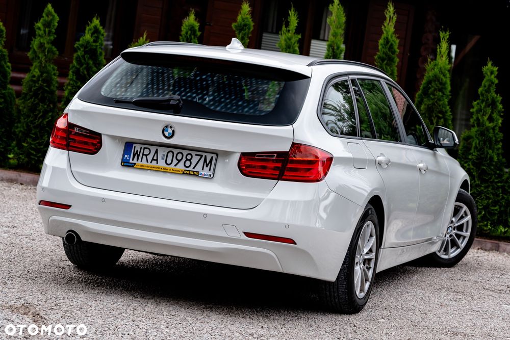 BMW Seria 3 316d - 9