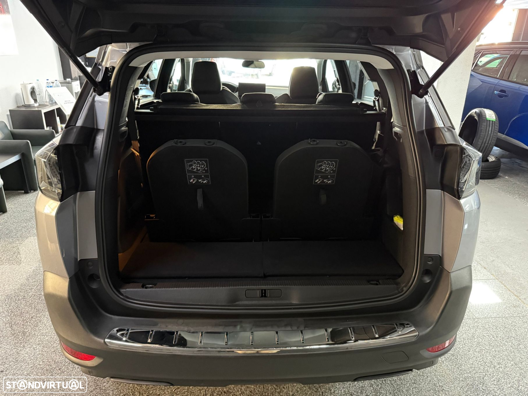 Peugeot 5008 1.5 BlueHDi Allure EAT8 - 7