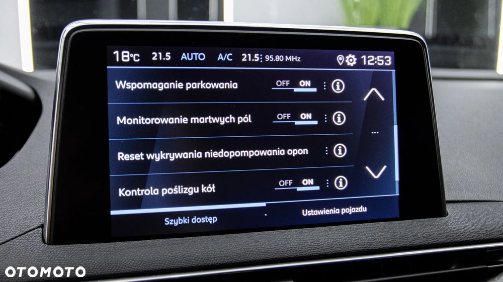 Peugeot 5008 1.5 BlueHDi Allure S&S EAT8 - 35