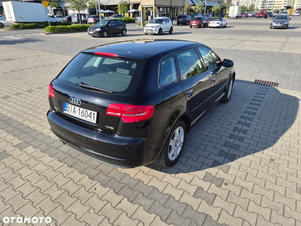 Audi A3 Sportback 1.2 TFSI Attraction - 5