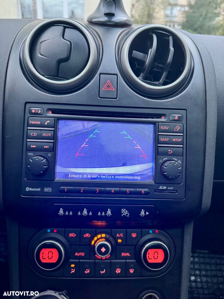 Nissan Qashqai 1.5 DCI Tekna - 11