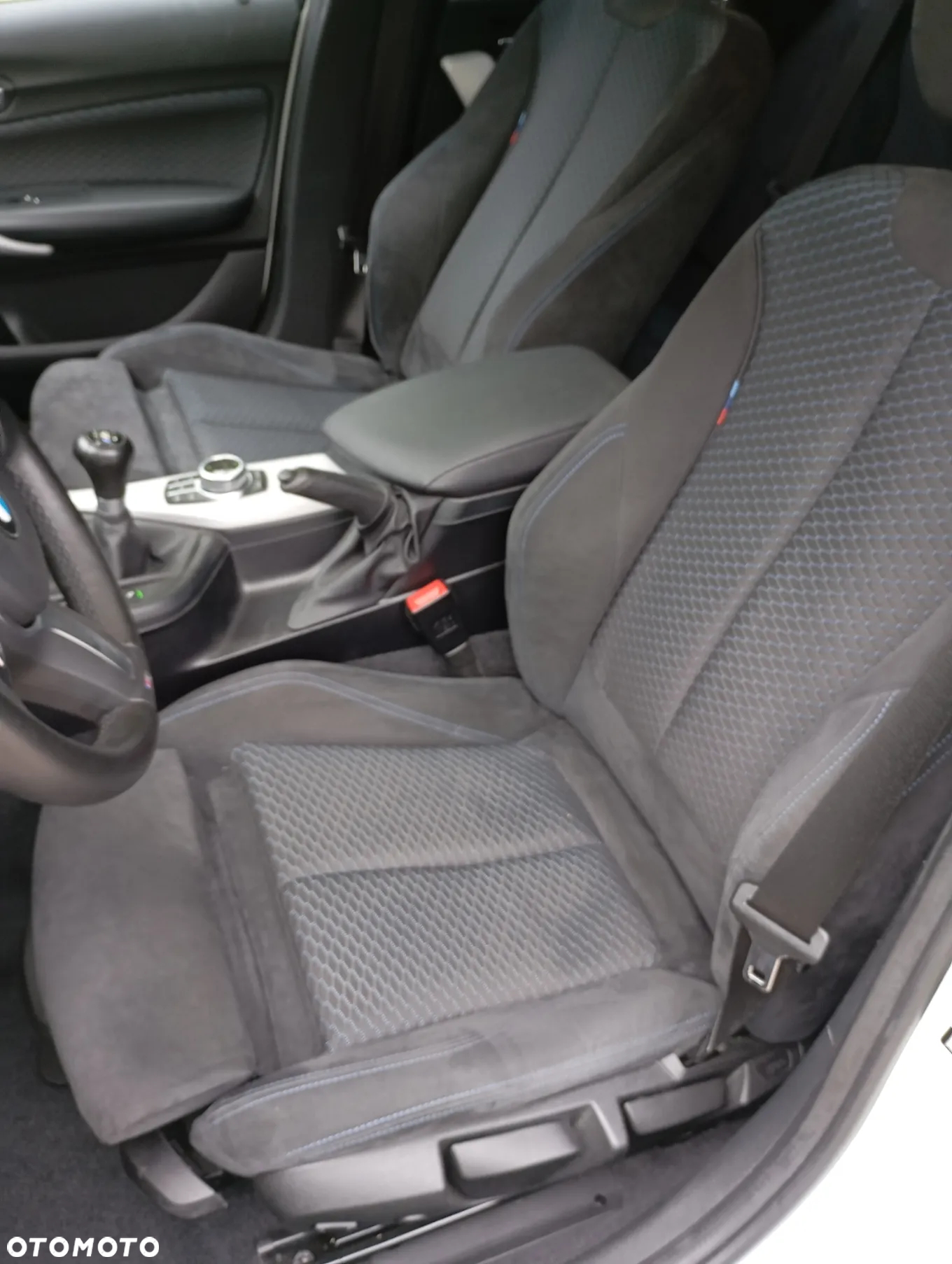 BMW Seria 1 120i M Sport - 9