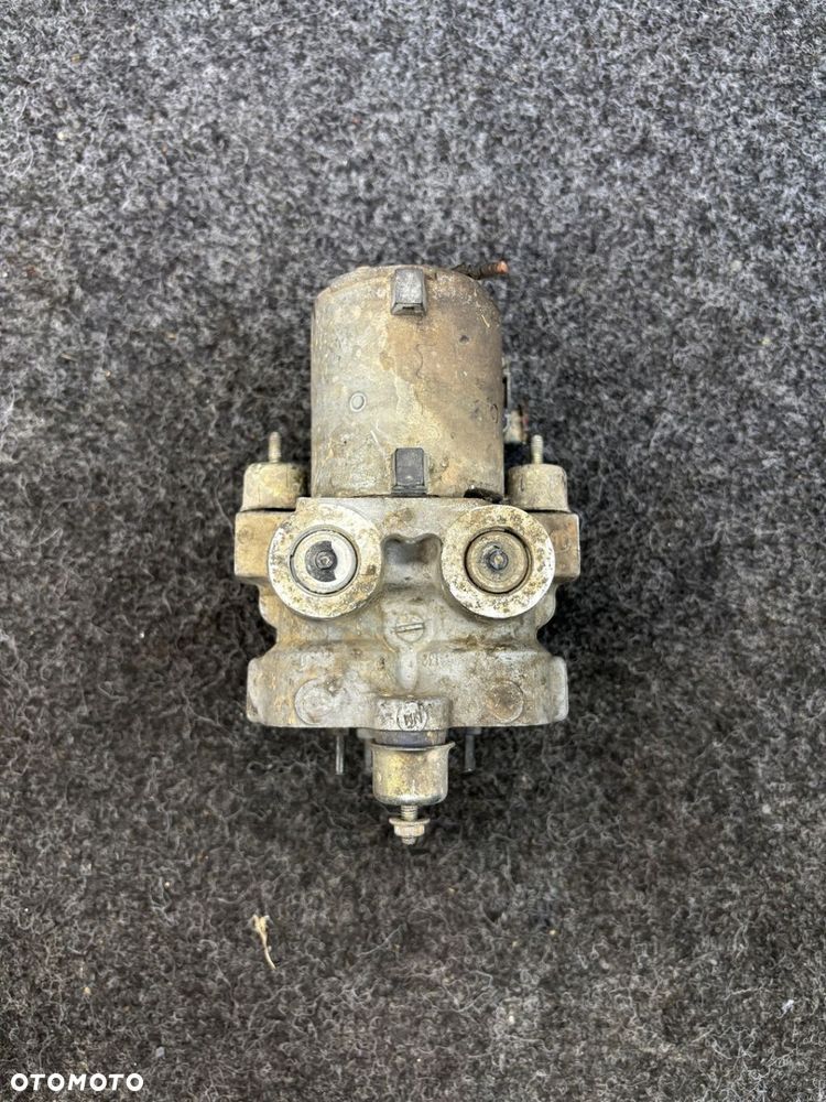 pompa abs vw caravelle t4 0265201037 - 1