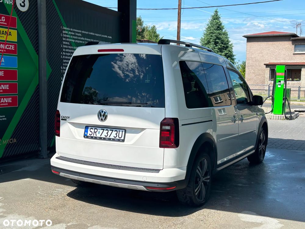 Volkswagen Caddy 2.0 TDI Alltrack DSG - 3