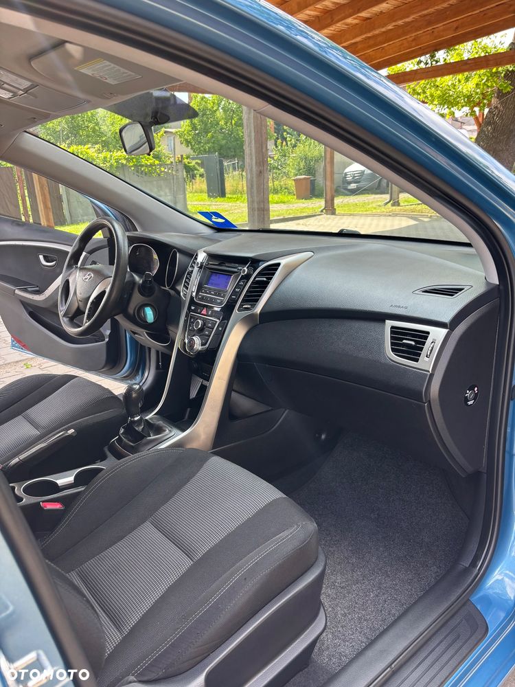Hyundai i30 1.4 Premium - 18
