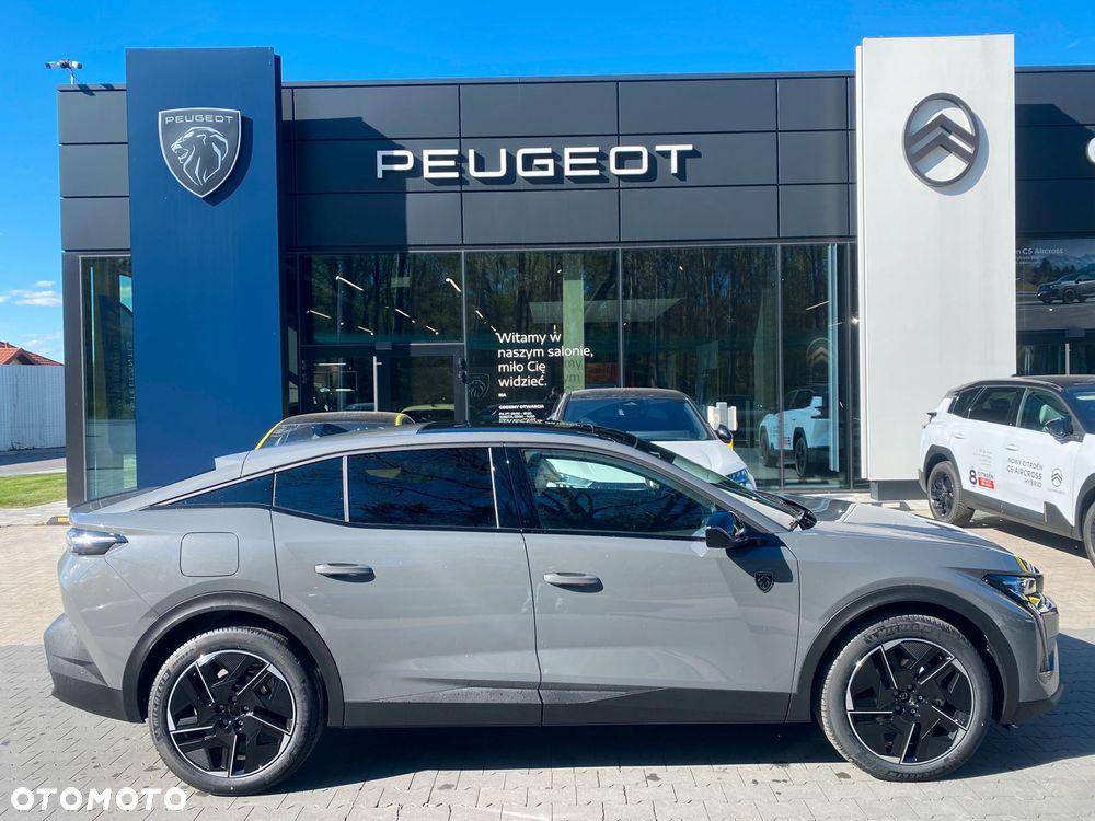 Peugeot 408 - 5