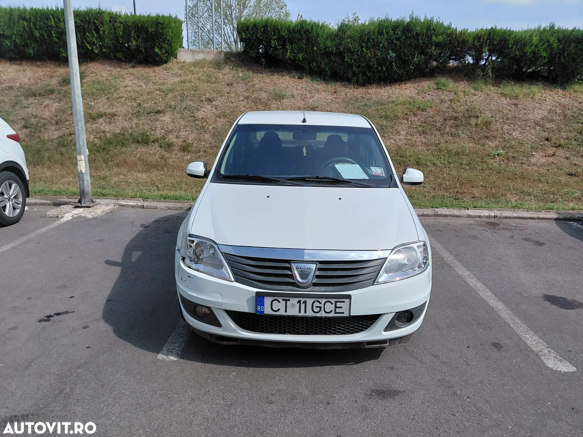 Dacia Logan 1.6 MPI Laureate - 3